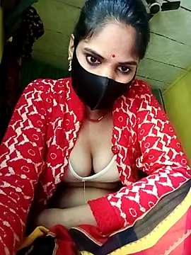 Snapshot of Shreya-750 chatting on November 19, 3:39 am Shreya-750 online show from November 19, 3:39 am