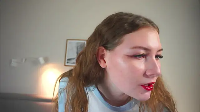 MegganKinson online show from November 10, 5:06 am