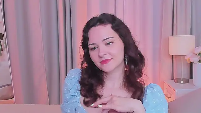 Camilla Rowen online show from July 4, 8:37 pm