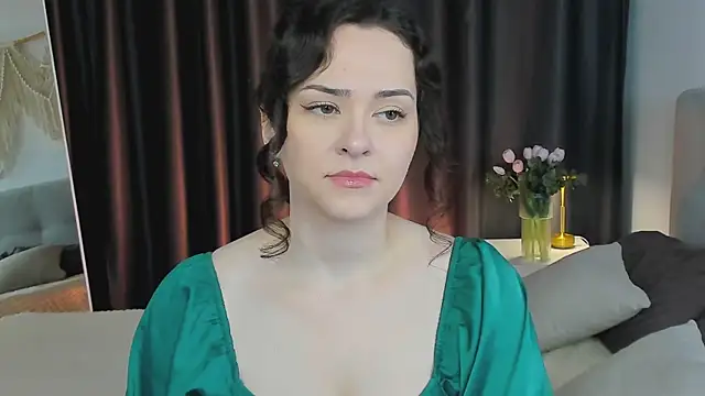 Camilla Rowen online show from July 5, 8:38 pm