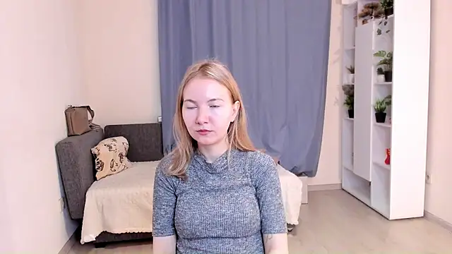 Snapshot of CathyHeximer chatting on November 9, 7:17 am CathyHeximer online show from November 9, 7:17 am