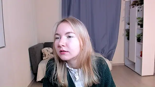 Snapshot of CathyHeximer chatting on November 11, 7:30 am CathyHeximer online show from November 11, 7:30 am