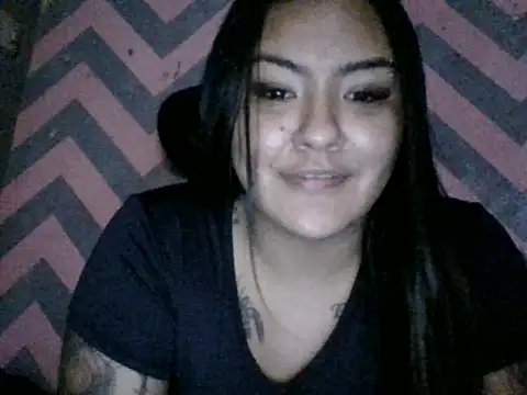 Snapshot of Jennifersbodyy chatting on October 28, 3:36 pm Jennifersbodyy online show from October 28, 3:36 pm