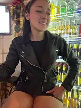 Lia  white online show from November 6, 1:28 am