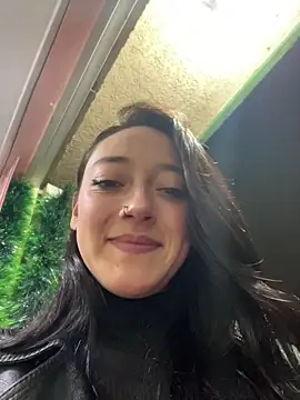 Lia  white online show from November 15, 11:10 pm