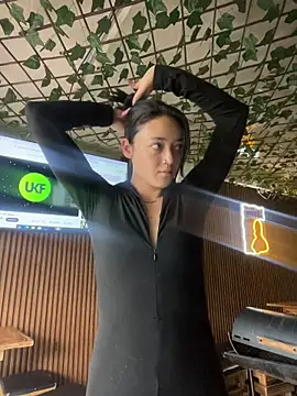 Lia  white online show from November 23, 9:14 pm