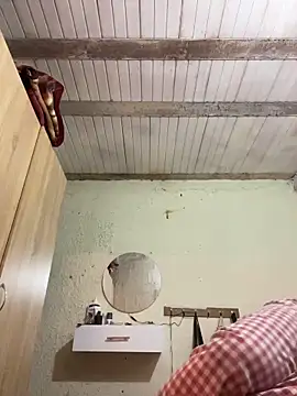 Snapshot of misschloe_ chatting on October 31, 2:51 pm misschloe online show from October 31, 2:51 pm