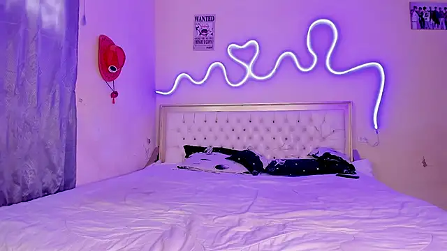 Snapshot of briana_hot03 chatting on October 25, 5:19 pm briana hot03 online show from October 25, 5:19 pm