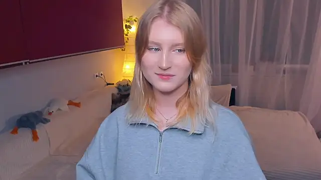 Snapshot of LisaRais chatting on October 30, 8:53 pm LisaRais online show from October 30, 8:53 pm