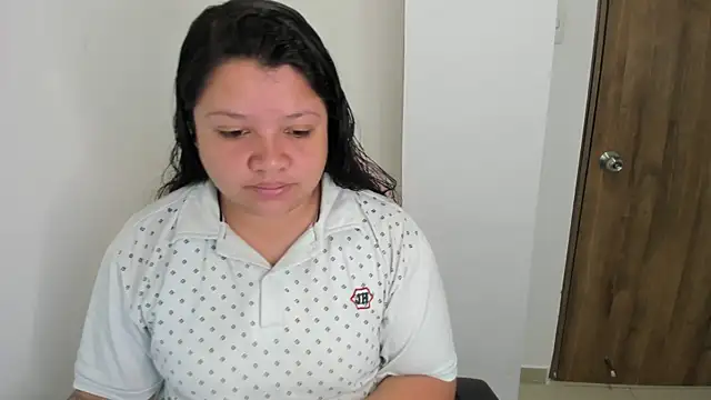 Snapshot of Sweet_Deemonn chatting on October 23, 2:27 pm Sweet Deemonn online show from October 23, 2:27 pm