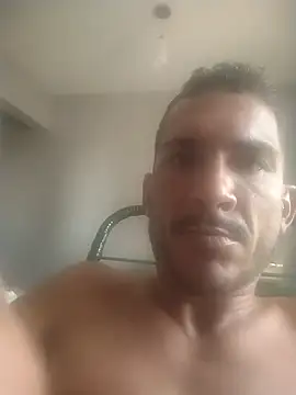 BruninhoRecife online show from November 12, 9:42 am