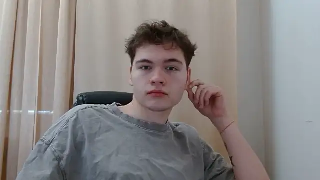 danielxfun online show from January 14, 8:20 am