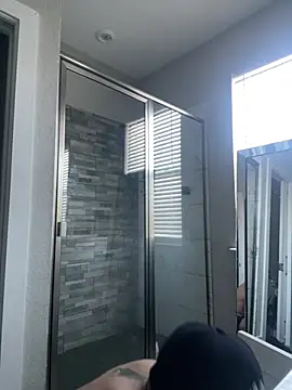 Snapshot of Jamall27 chatting on March 4, 2:01 pm Jamall27 online show from March 4, 2:01 pm