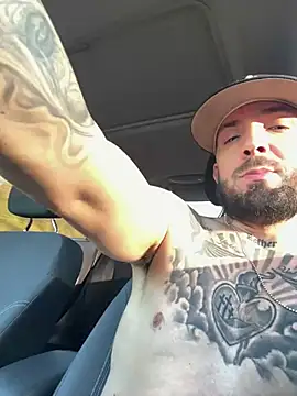 Snapshot of Jamall27 chatting on March 5, 12:56 pm Jamall27 online show from March 5, 12:56 pm