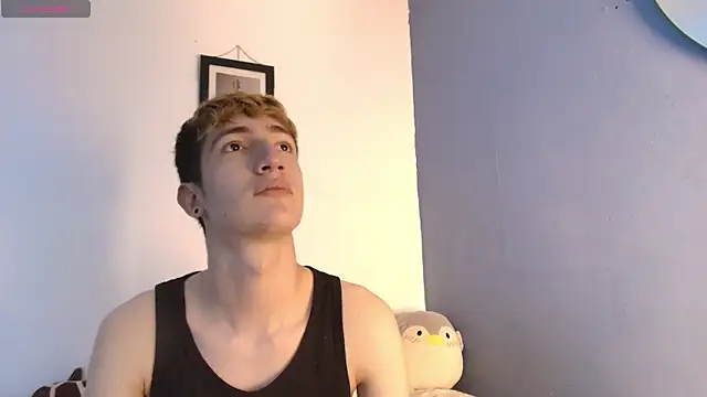 Erick Taylor3 online show from July 11, 8:44 pm