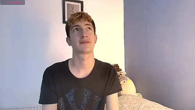 Erick Taylor3 online show from July 14, 8:14 pm