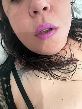 Rheetnena1 online show from January 14, 2:55 pm