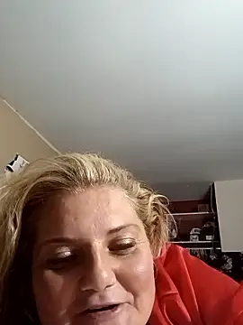 Snapshot of Justcurio777 chatting on October 23, 6:23 am Justcurio777 online show from October 23, 6:23 am