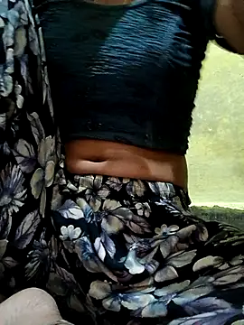 Snapshot of janvi_sharma87 chatting on November 19, 9:31 am janvi sharma87 online show from November 19, 9:31 am