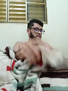 Snapshot of FerrariniHott chatting on November 14, 8:02 am FerrariniHott online show from November 14, 8:02 am