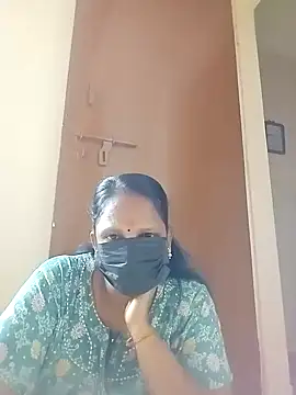 Snapshot of tamilammu1431 chatting on November 2, 9:11 am tamilammu1431 online show from November 2, 9:11 am