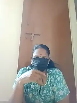 Snapshot of tamilammu1431 chatting on November 10, 10:03 am tamilammu1431 online show from November 10, 10:03 am