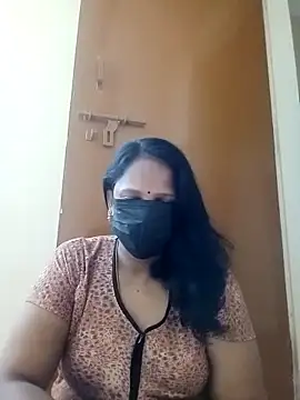 Snapshot of tamilammu1431 chatting on November 21, 3:38 am tamilammu1431 online show from November 21, 3:38 am