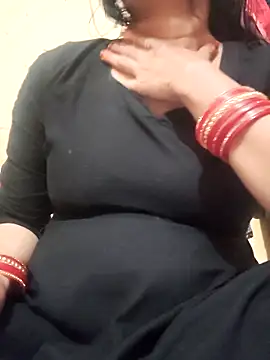 Snapshot of Pyaar_Ki_Pooja chatting on November 8, 4:18 pm Pyaar Ki Pooja online show from November 8, 4:18 pm