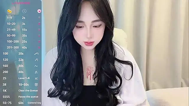 Love-hanzaizai718 online show from April 17, 8:50 am