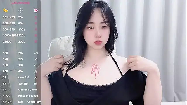 Love-hanzaizai718 online show from April 20, 1:58 pm