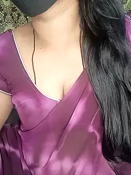 Snapshot of telugucrazygirl chatting on October 25, 6:02 pm telugucrazygirl online show from October 25, 6:02 pm