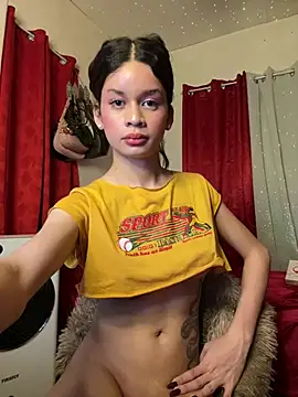 Snapshot of rhaffa_hottie chatting on February 8, 4:43 pm rhaffa hottie online show from February 8, 4:43 pm