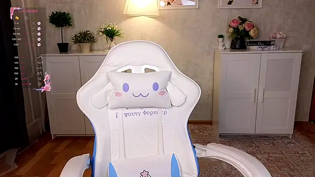 Snapshot of insaneinsomnia chatting on November 17, 9:26 am insaneinsomnia online show from November 17, 9:26 am