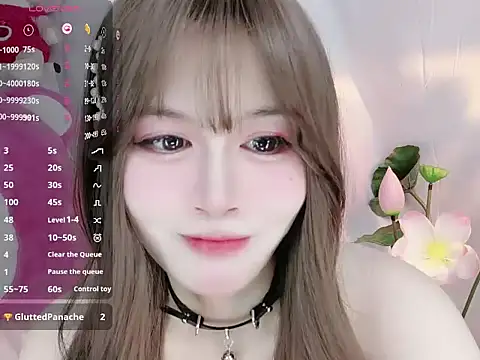 Snapshot of -zhuzhu-999- chatting on October 26, 6:14 pm -zhuzhu-999- online show from October 26, 6:14 pm