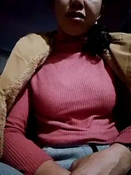 TRIEUTRIEU20 online show from December 17, 6:03 pm