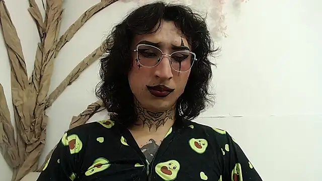 Snapshot of Sakura__Love_ chatting on October 28, 6:21 pm Sakura  Love  online show from October 28, 6:21 pm