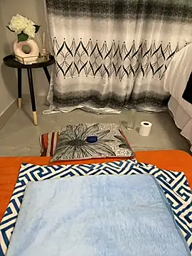 Snapshot of Nicole_bash chatting on March 9, 8:40 am Nicole bash online show from March 9, 8:40 am