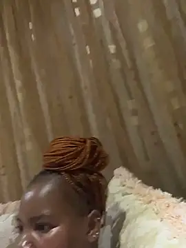 SweetCandy84 online show from December 18, 10:38 pm