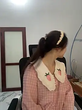 Pig pig11 online show from December 15, 1:43 am