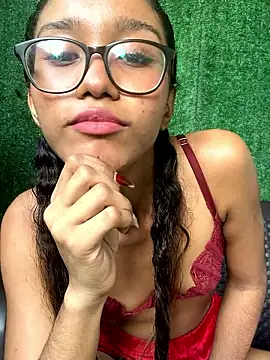 Snapshot of GiselleVice chatting on January 7, 9:17 pm GiselleVice online show from January 7, 9:17 pm