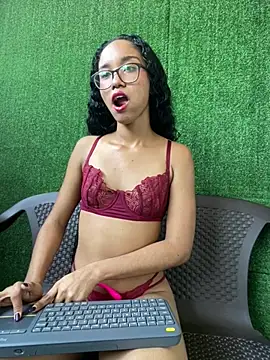 Snapshot of GiselleVice chatting on February 18, 2:46 pm GiselleVice online show from February 18, 2:46 pm