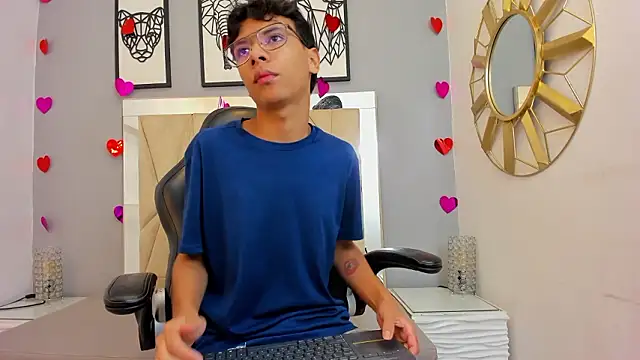 adams bobby online show from March 1, 11:12 am