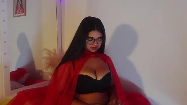 Zafiro Evans online show from November 29, 3:48 pm