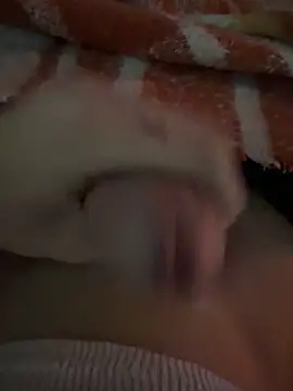 Snapshot of Jackoff2345 chatting on November 18, 9:30 pm Jackoff2345 online show from November 18, 9:30 pm