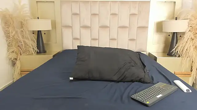 MaroxCute online show from November 24, 7:02 pm