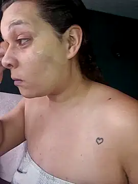 Snapshot of BubblesLovexox chatting on November 12, 1:55 pm BubblesLovexox online show from November 12, 1:55 pm