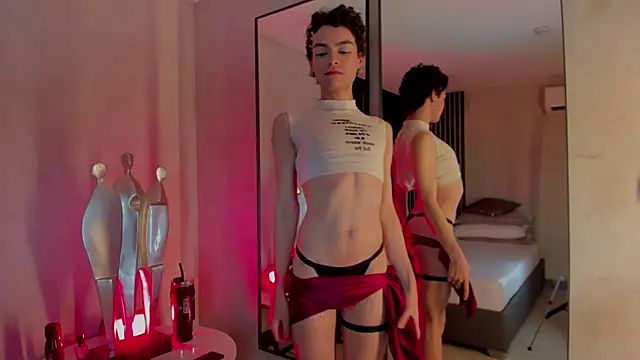 Val Guerra online show from November 13, 4:11 am