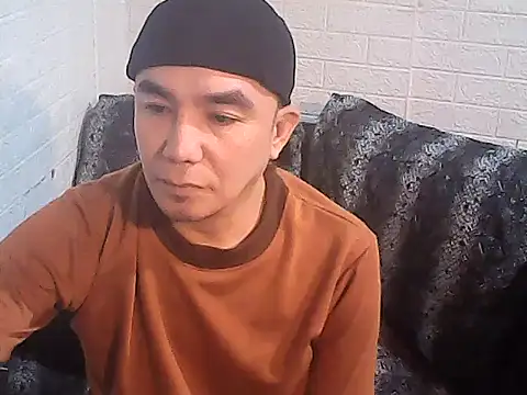 yourasiandesire69 online show from November 24, 11:32 am