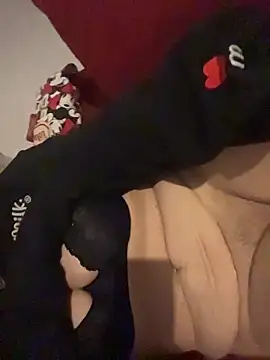 Snapshot of katerina017 chatting on November 4, 4:28 pm katerina017 online show from November 4, 4:28 pm