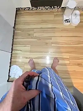 Snapshot of veryhornysussexmale chatting on October 29, 6:42 pm veryhornysussexmale online show from October 29, 6:42 pm